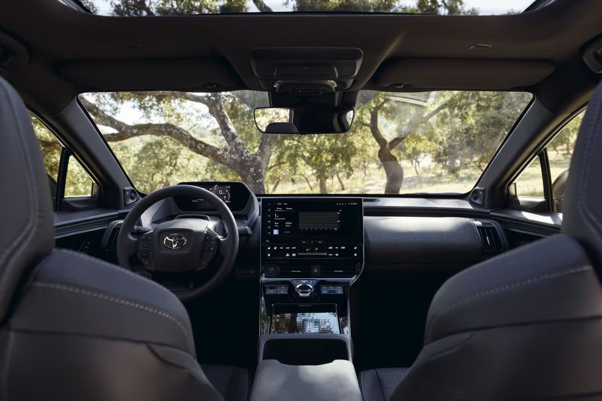 Toyota bZ4X Interieur