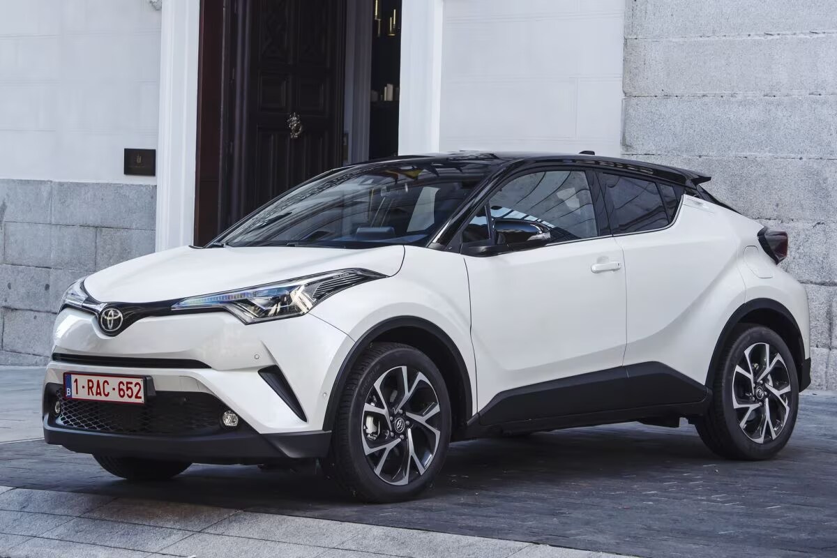Afbeelding van Toyota C-HR per generatie 2016-2023