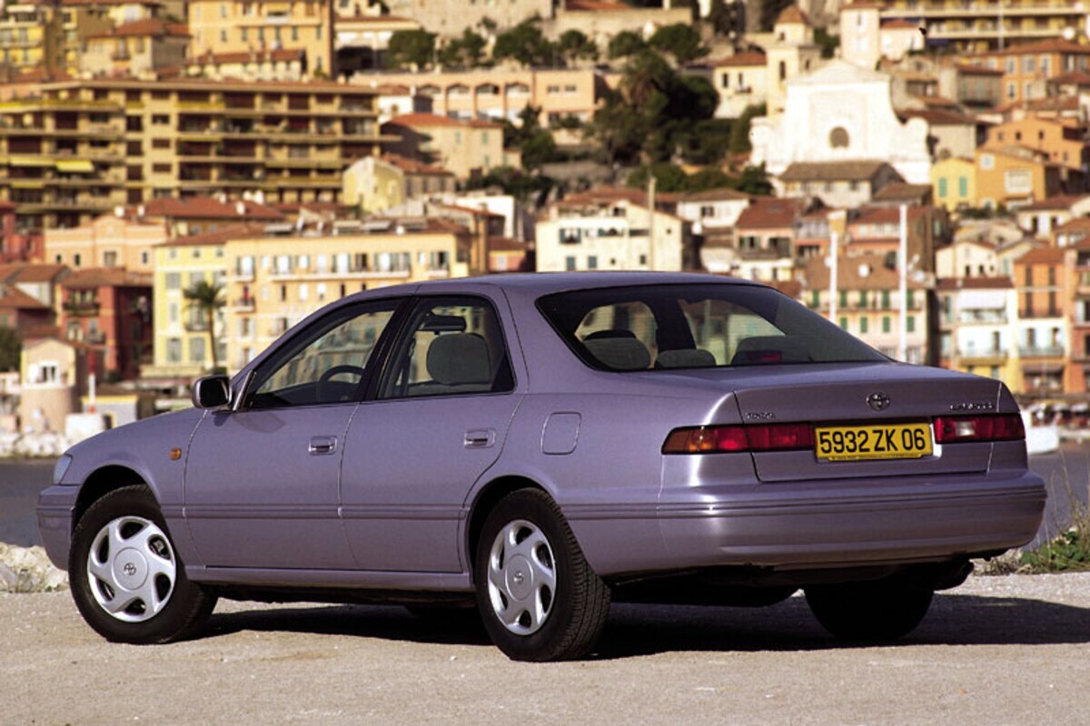 Afbeelding van Toyota Camry generatie 1979-2001