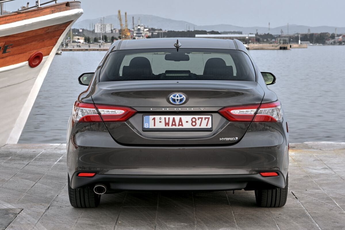 Toyota Camry Hybrid