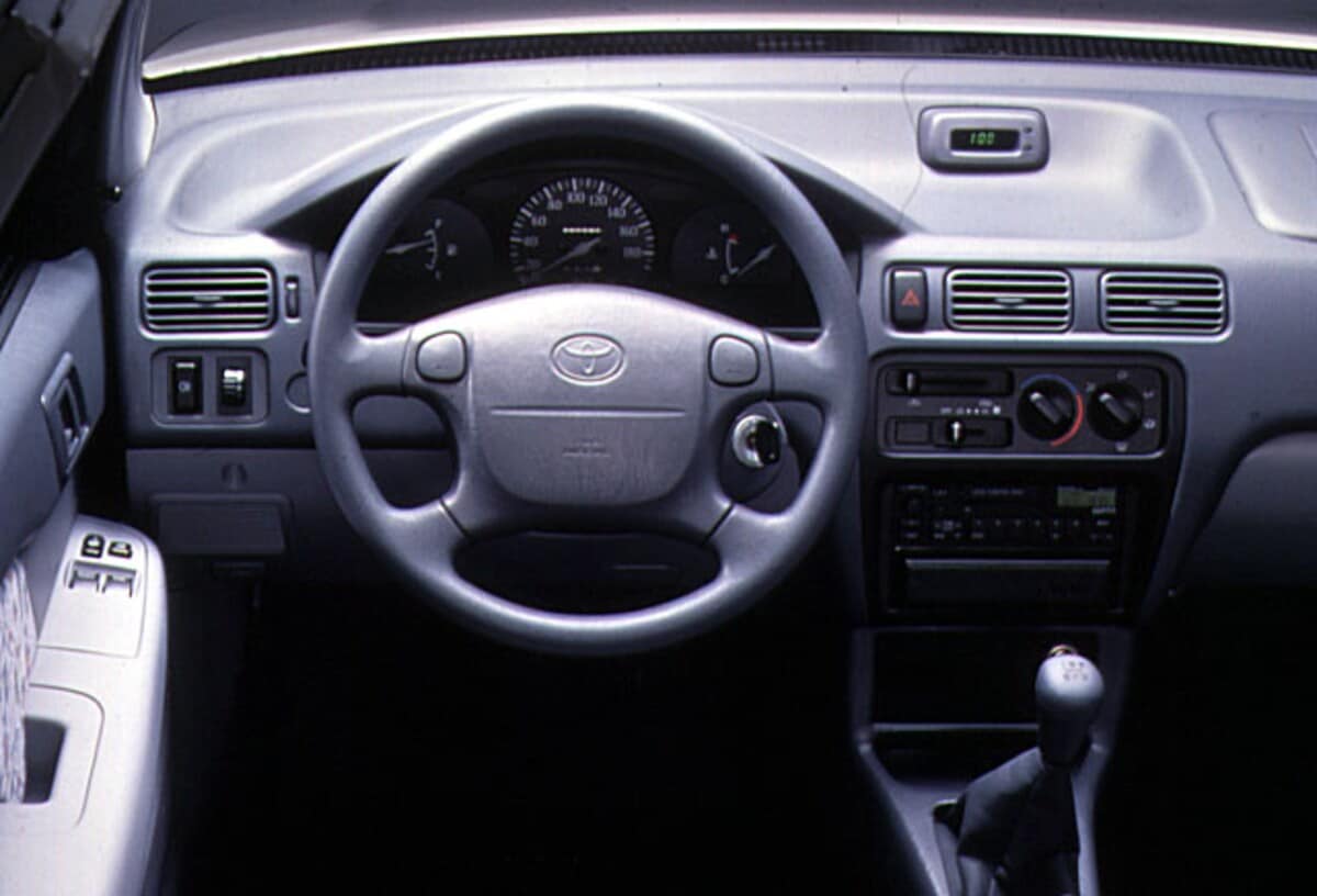 Toyota Starlet Interieur