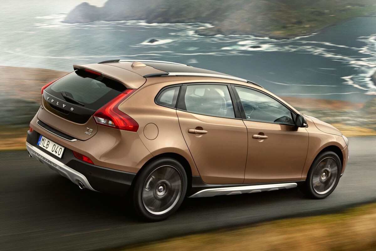 volvo v40